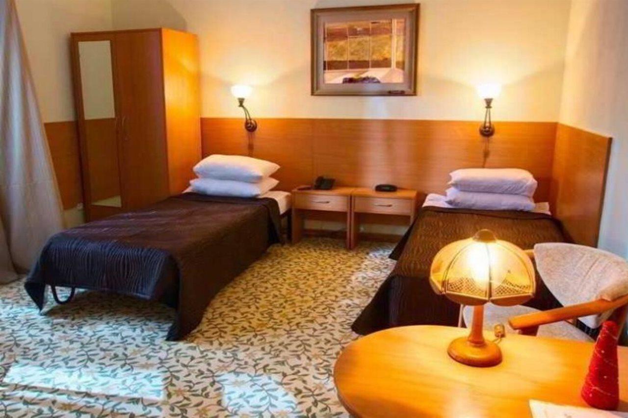 Lion'S Castle Hotel Lwów Zewnętrze zdjęcie