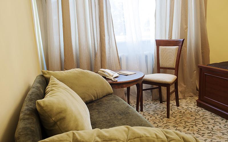 Lion'S Castle Hotel Lwów Zewnętrze zdjęcie