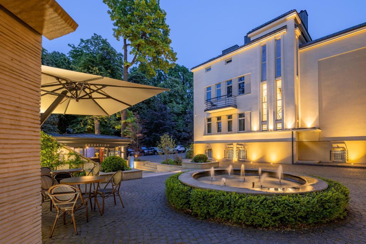 Lion'S Castle Hotel Lwów Zewnętrze zdjęcie