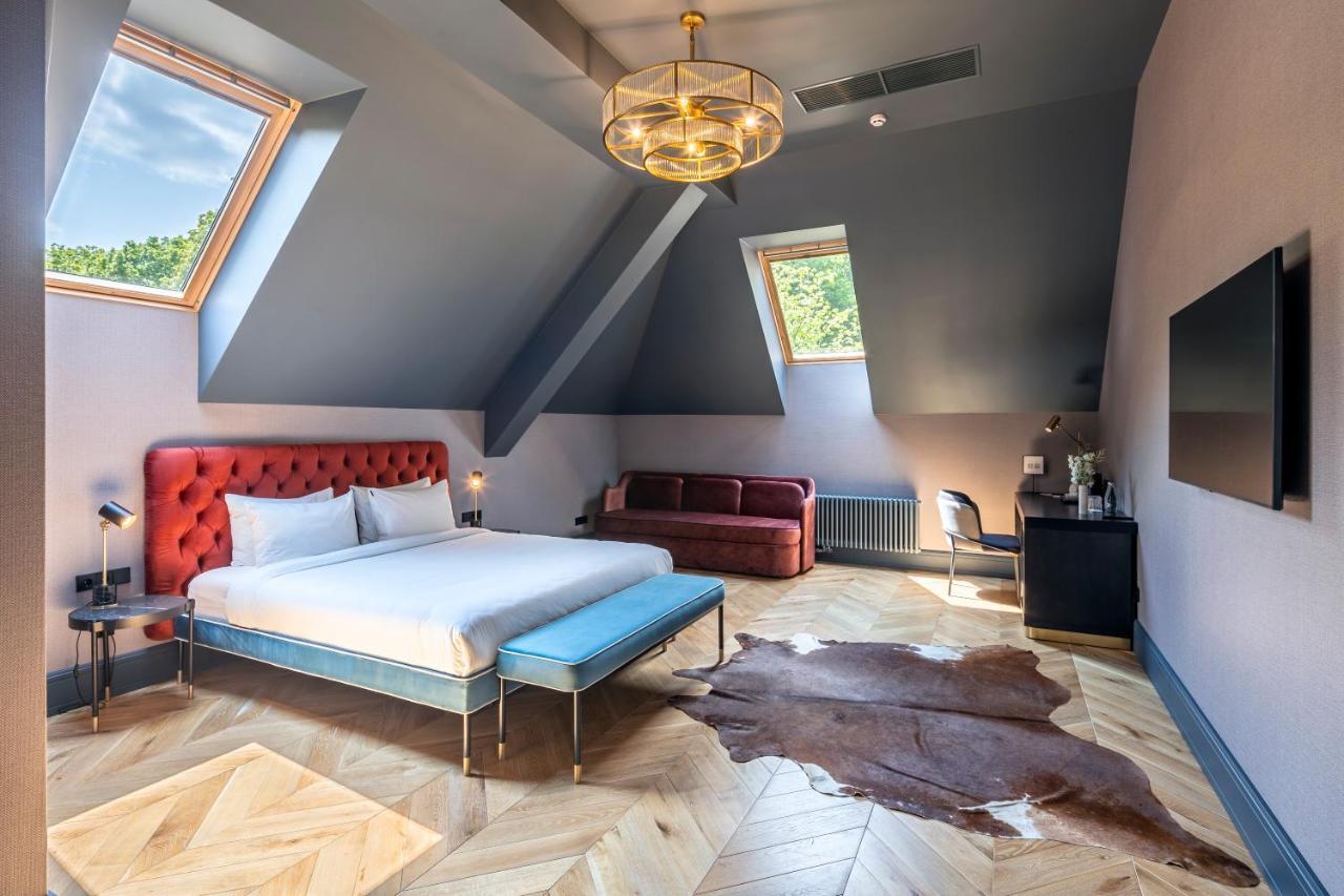 Lion'S Castle Hotel Lwów Zewnętrze zdjęcie